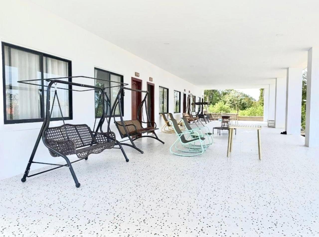 Thmorda Resort Koh Rong Sanloem Exterior photo