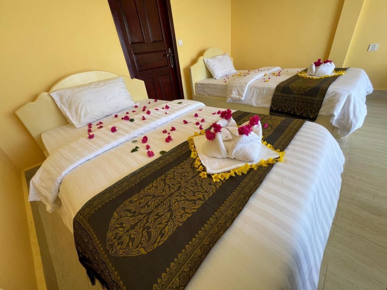 Thmorda Resort Koh Rong Sanloem Exterior photo