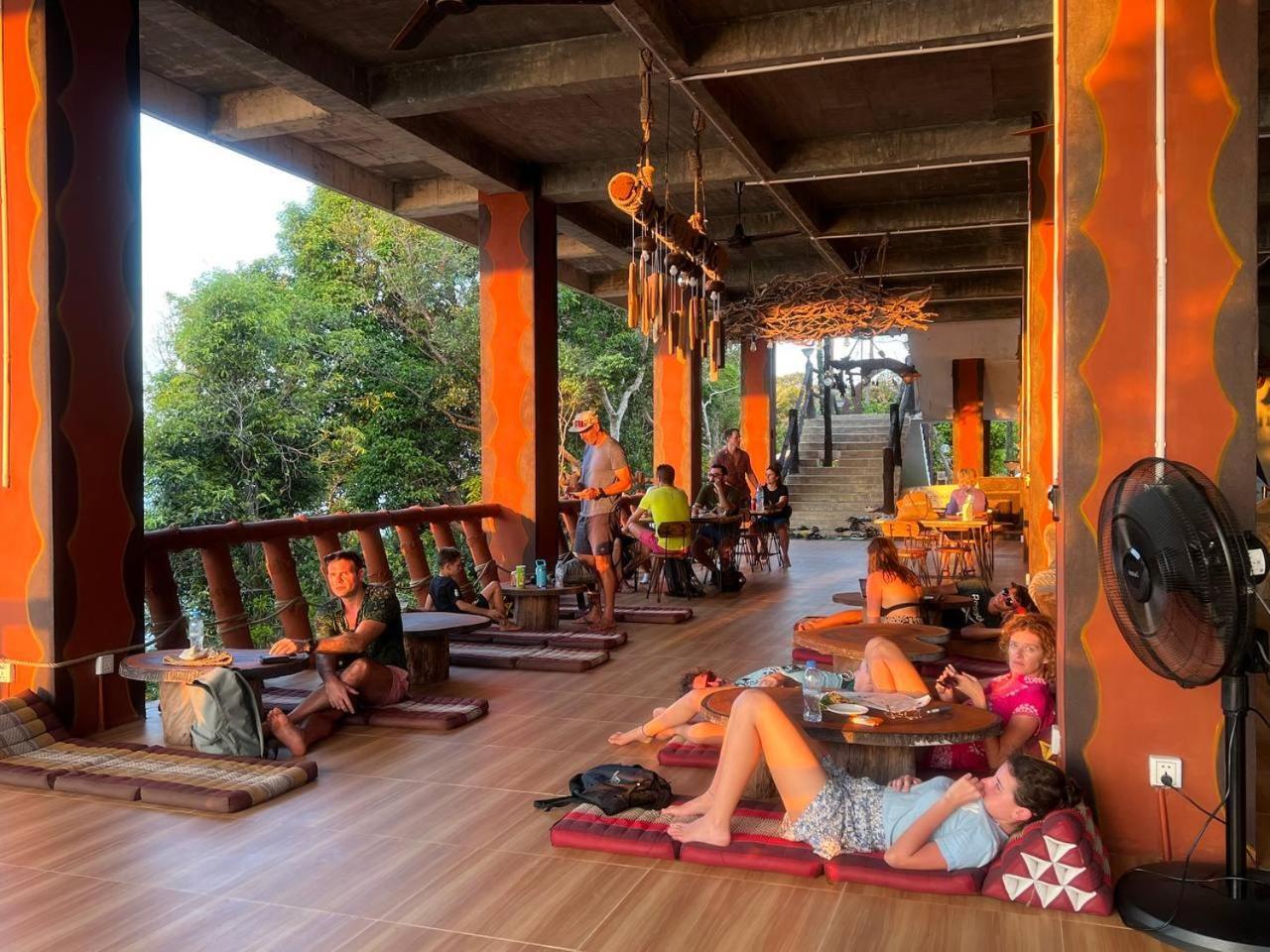 Thmorda Resort Koh Rong Sanloem Exterior photo