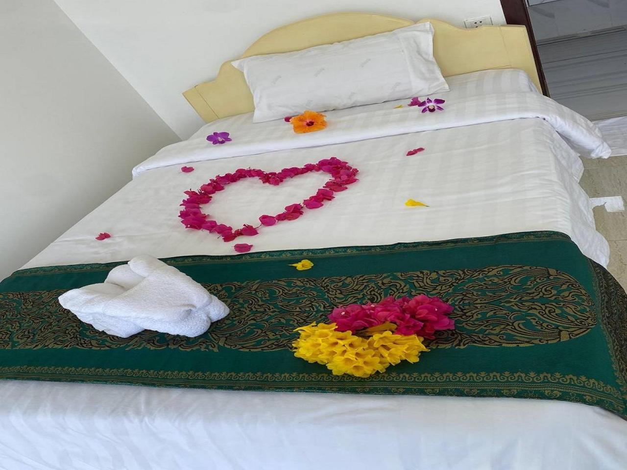 Thmorda Resort Koh Rong Sanloem Exterior photo